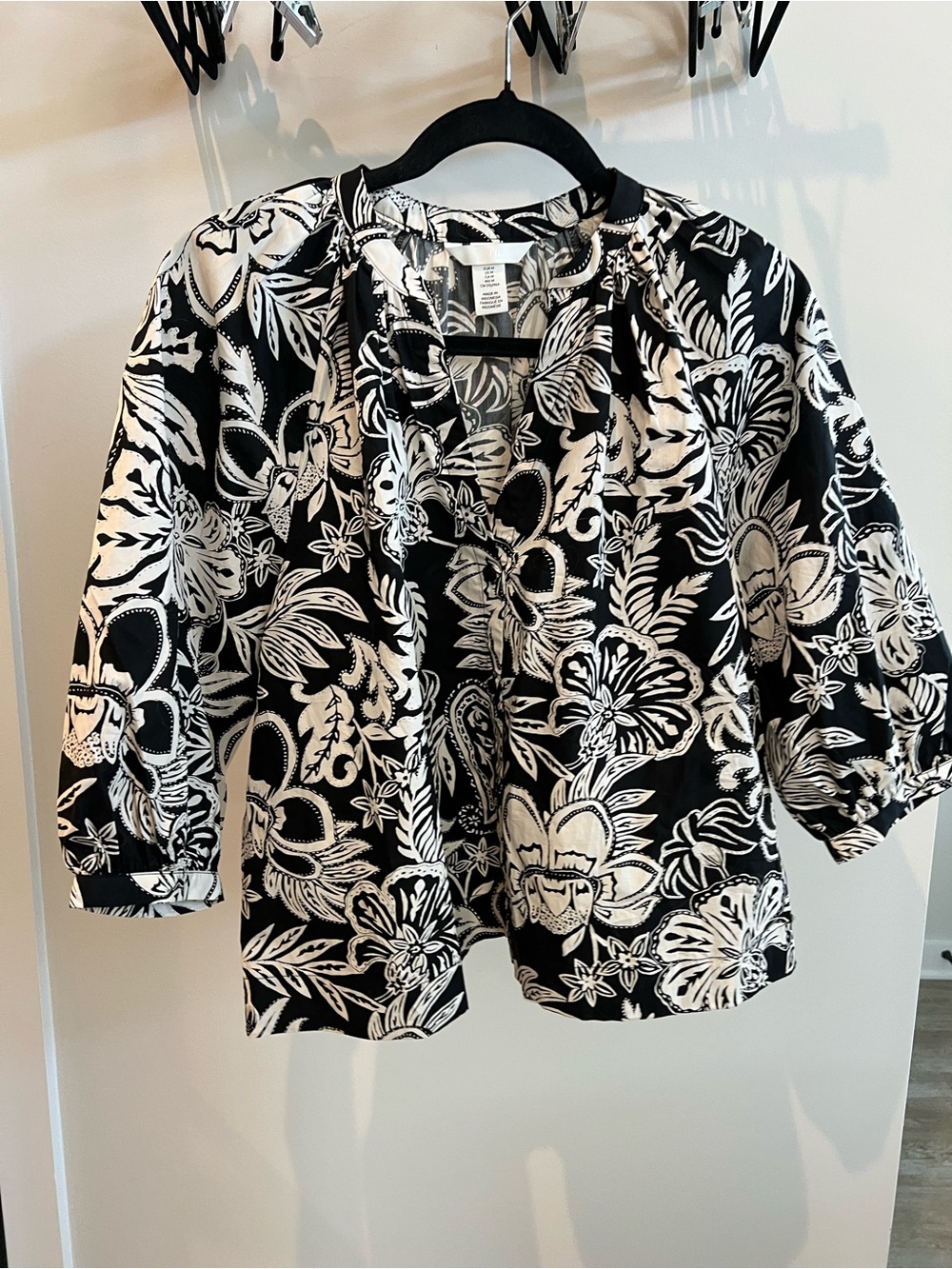 H&M Black and White Floral Open-Front Tunic